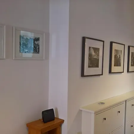 Apartment Luxury Delisan *
