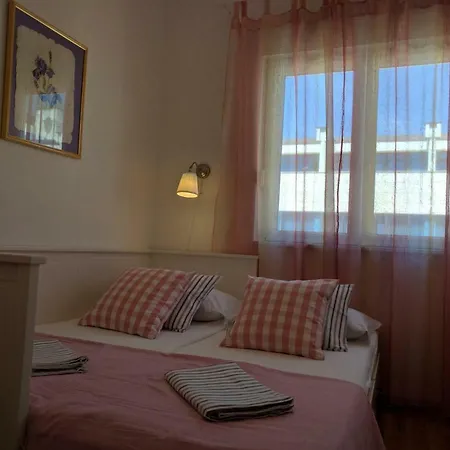 Luxury Delisan Apartment *